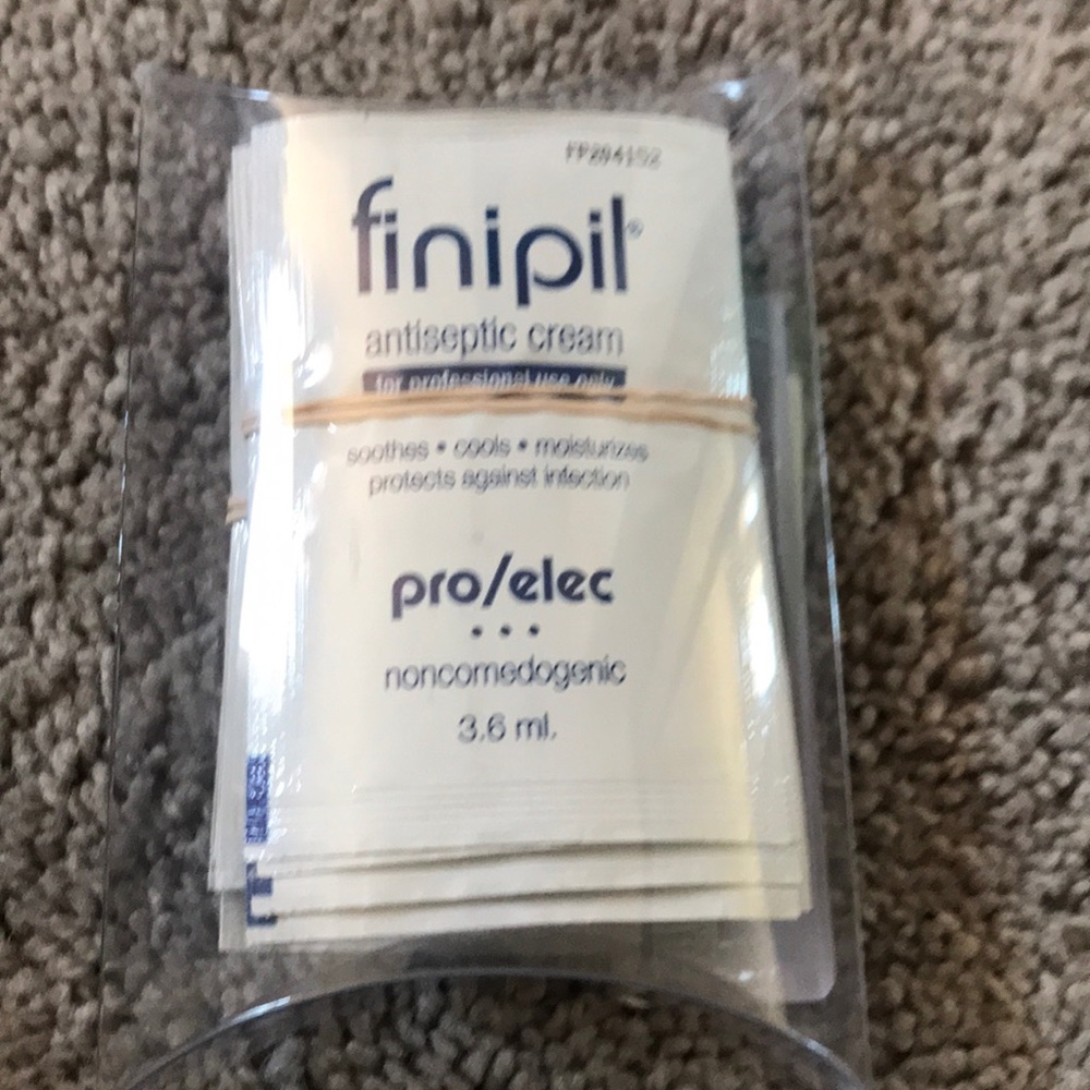 Finipil antiseptic cream